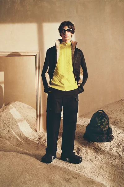 Look 4